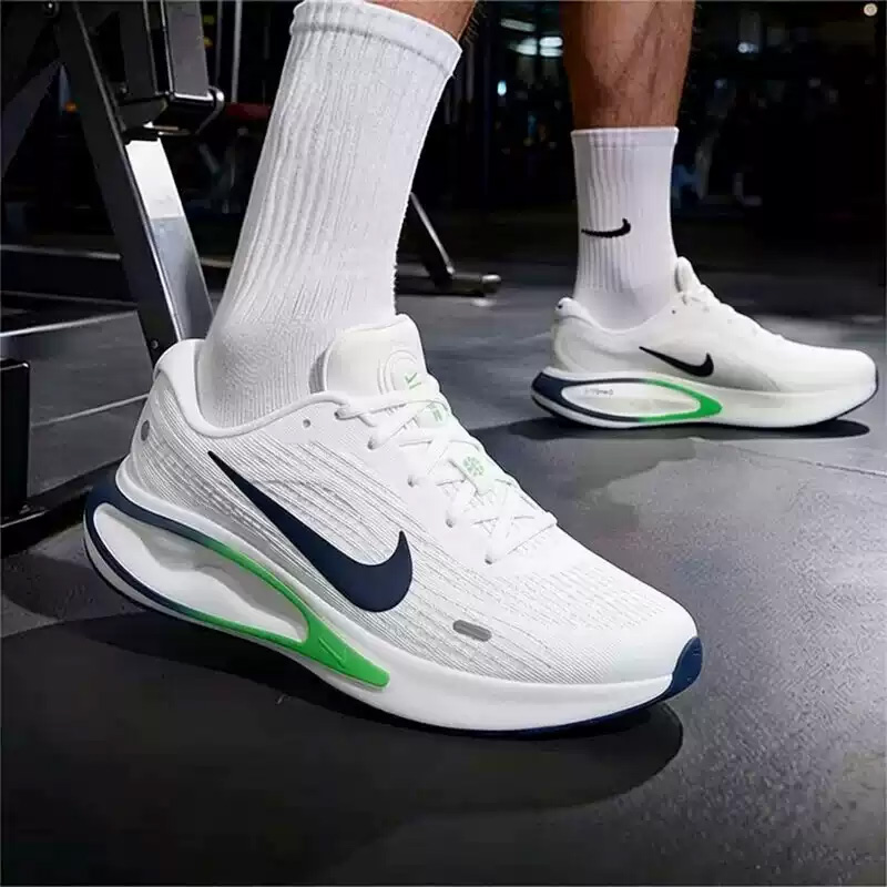Nike Herenschoenen JOURNEY RUN - Nike Shoes Air Max 270 recensie en prijs